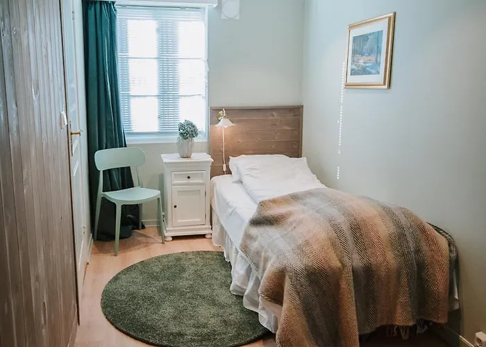 Helgaker Gard فندق